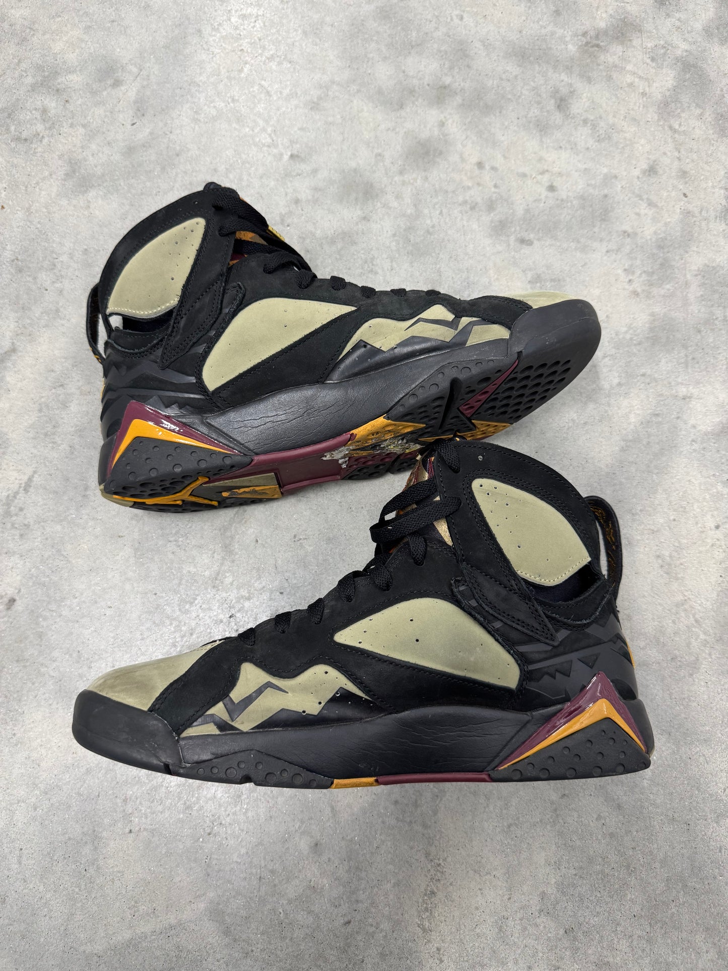JORDAN 7 “ Black Olive “