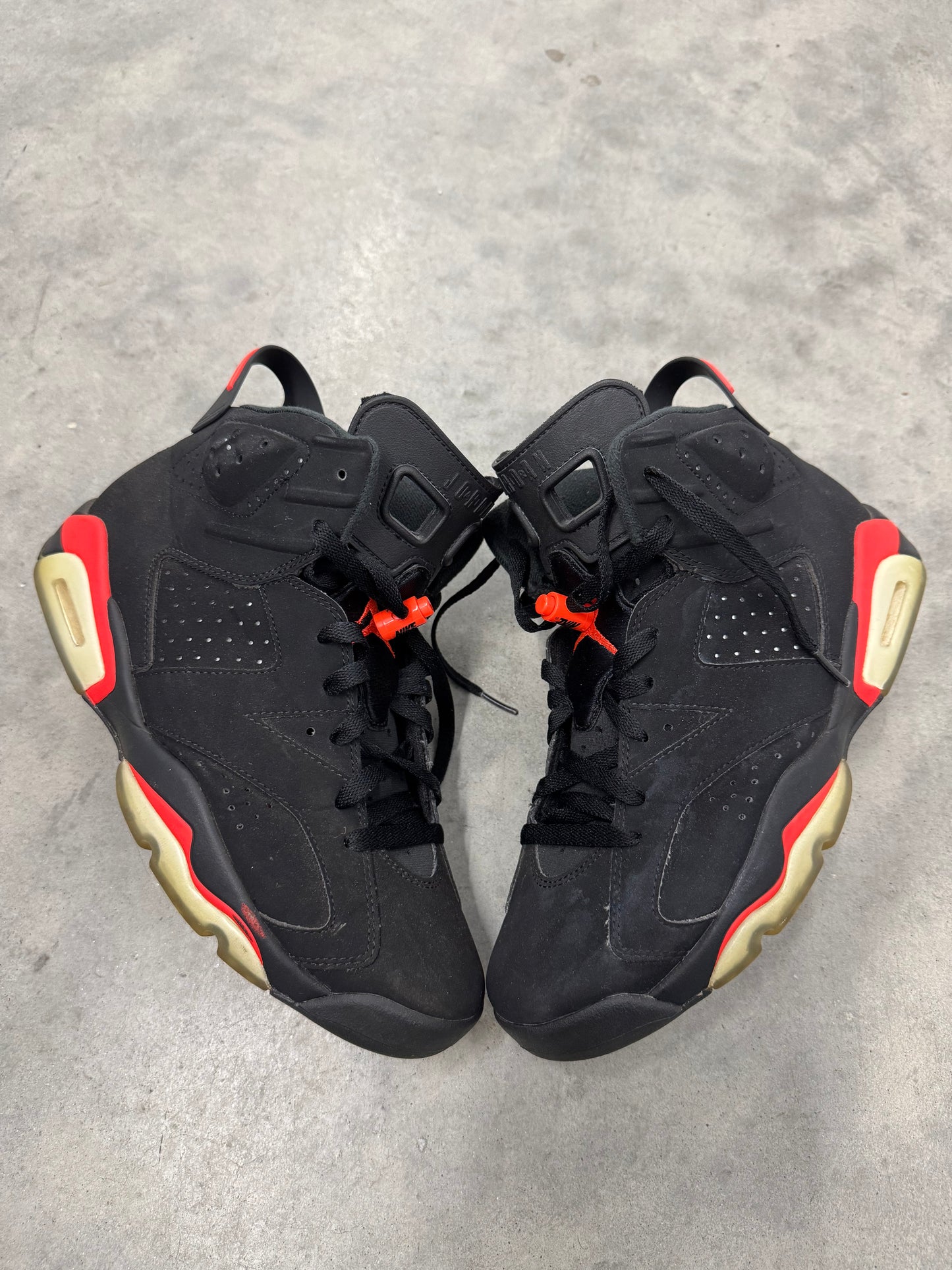 JORDAN 6 “ Infrared “