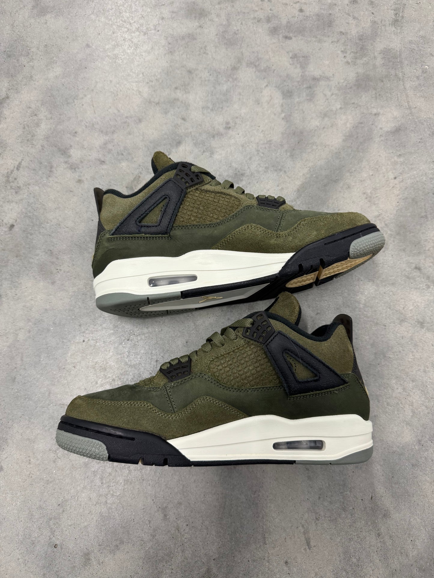 JORDAN 4 SE CRAFT “ Olive “