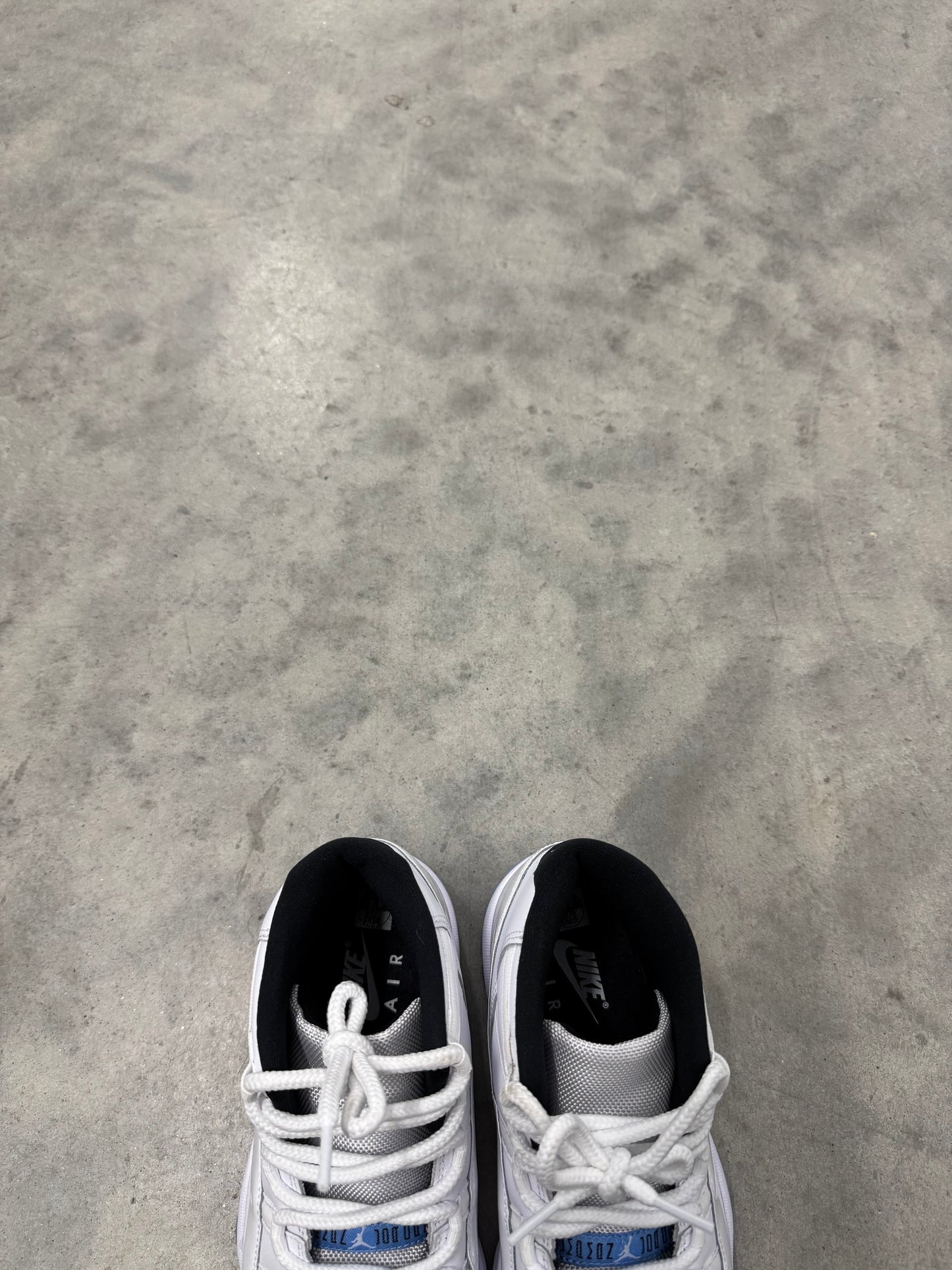 JORDAN 11 “ Legend Blue “