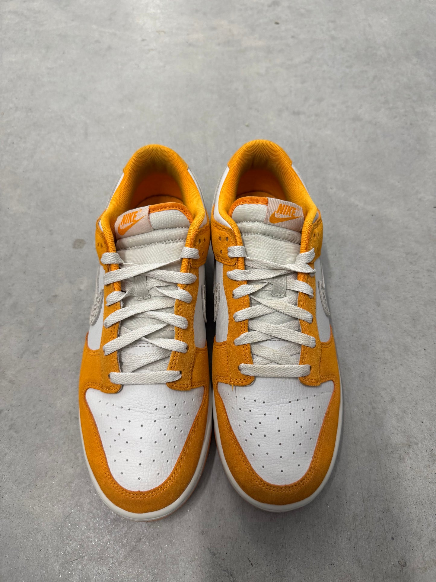 NIKE DUNK LOW AS “ Safari Swoosh - Kumquat “