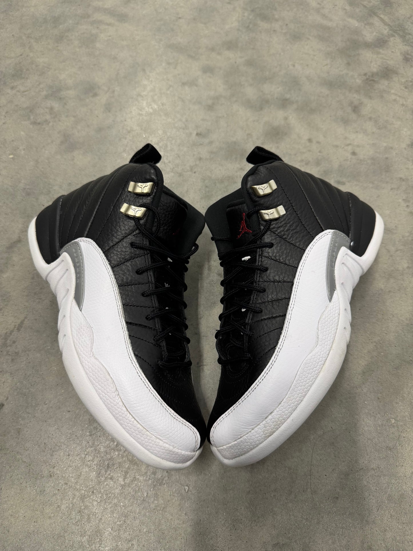 JORDAN 12 “ Playoff “