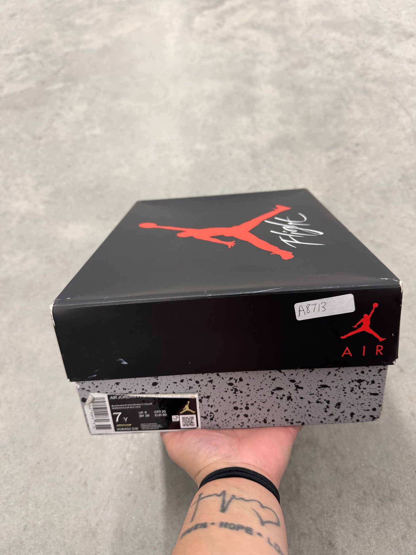 JORDAN 4 “ Red Thunder “
