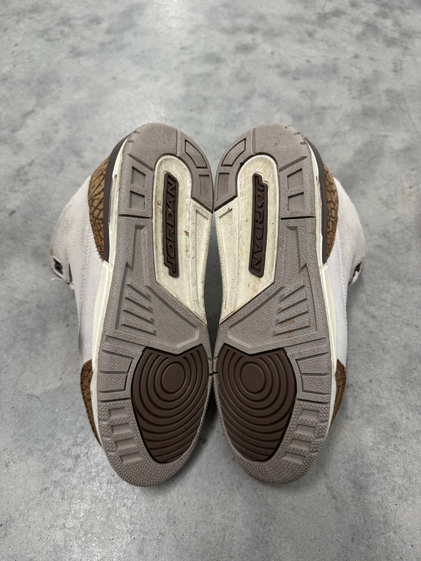JORDAN 3 “ Palomino “