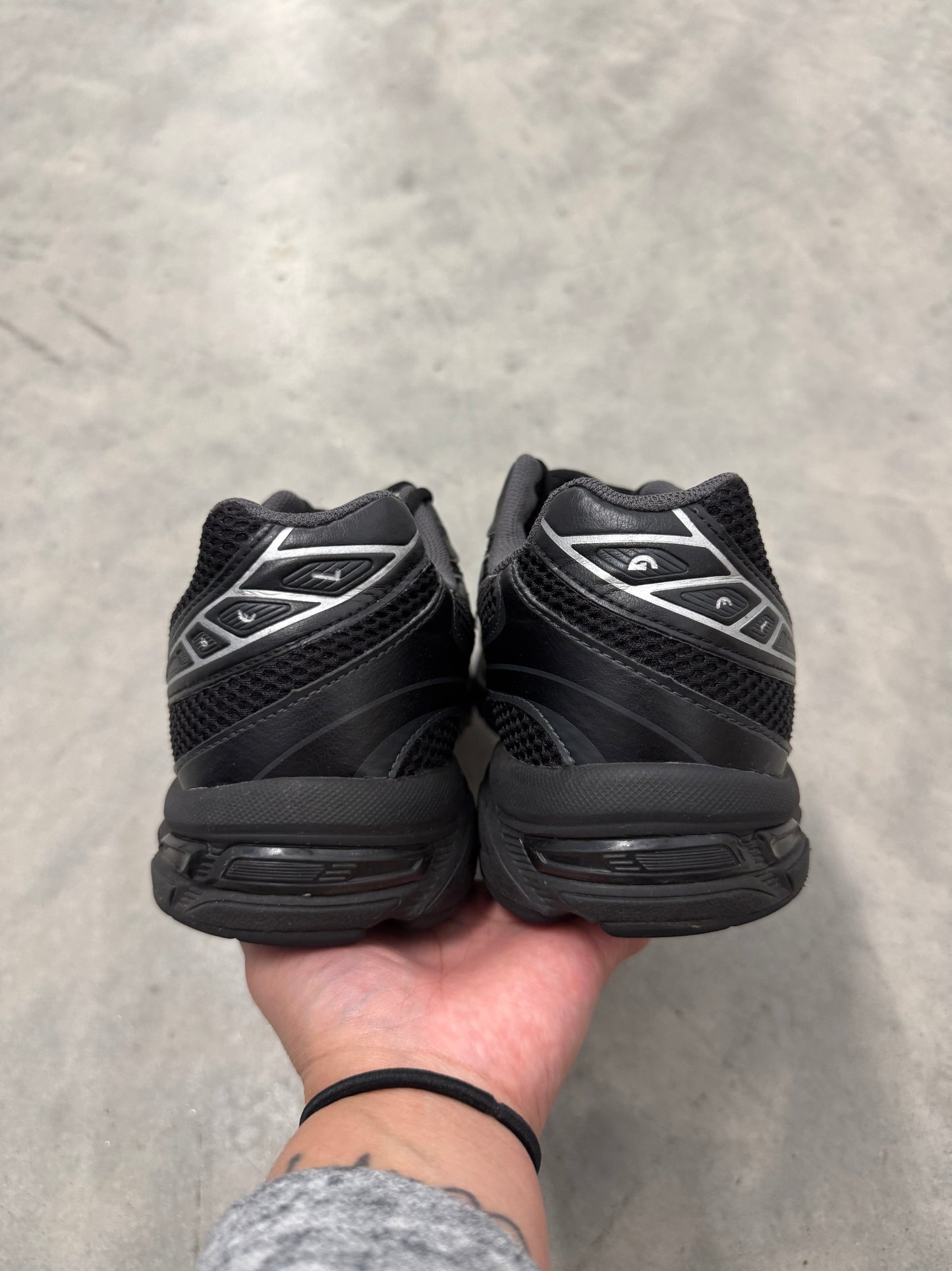 ASICS GEL-1130 “ Black Pure Silver “