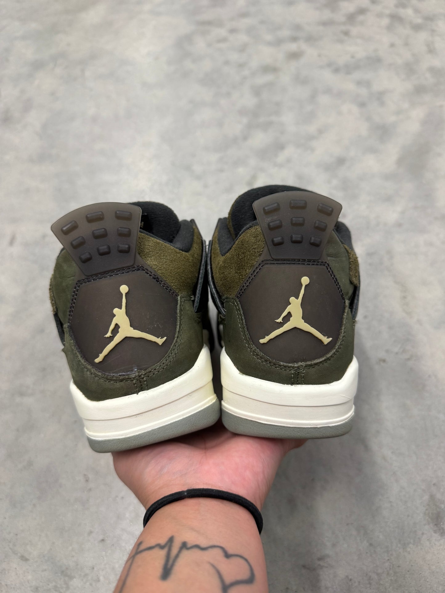 JORDAN 4 CRAFT “ Olive “
