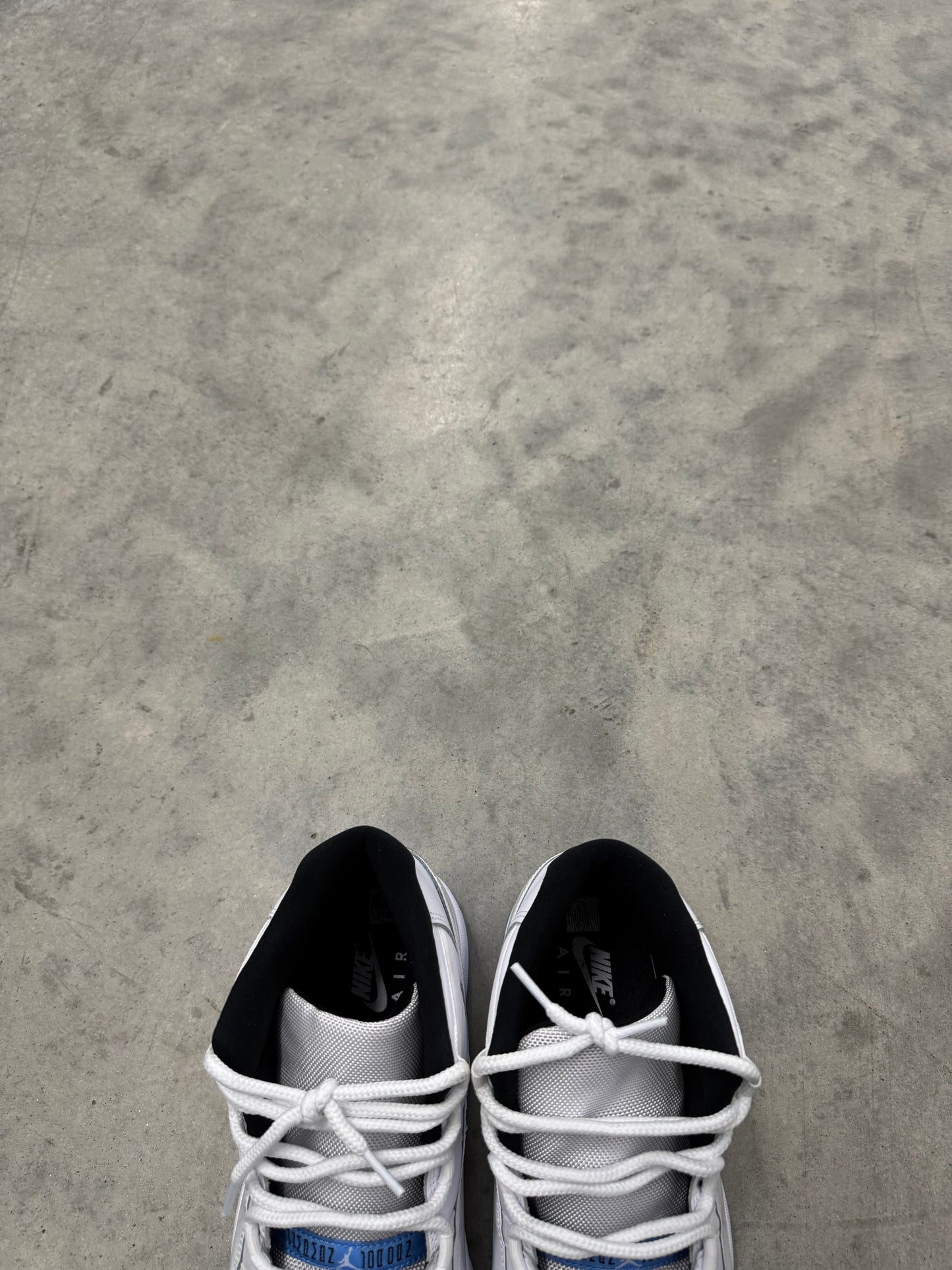 JORDAN 11 “ Legend Blue “