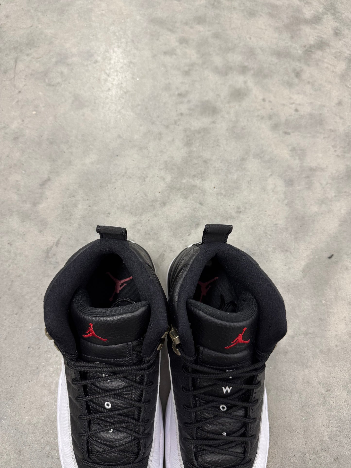 JORDAN 12 “ Playoff “