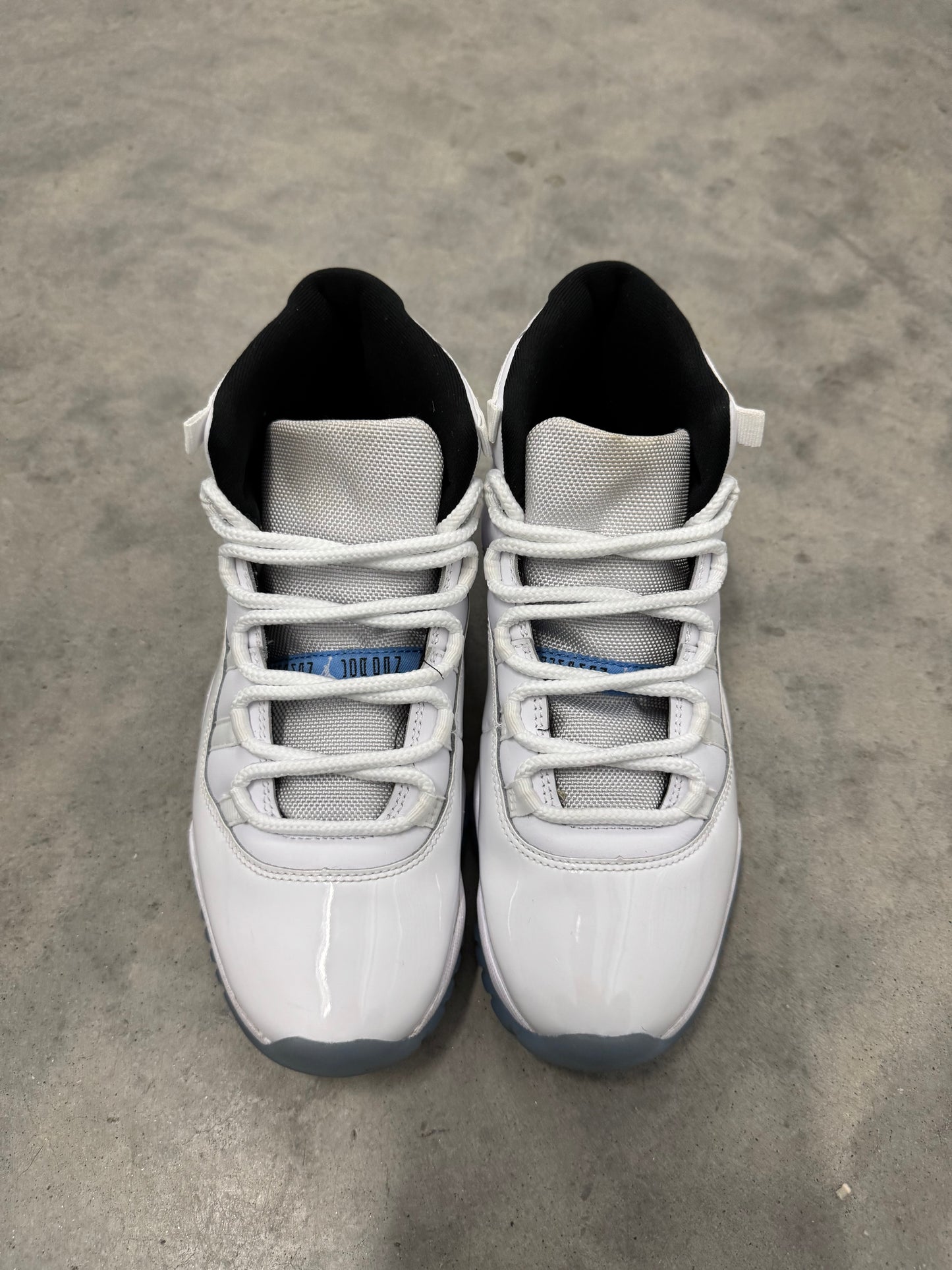 JORDAN 11 “ Legend Blue “