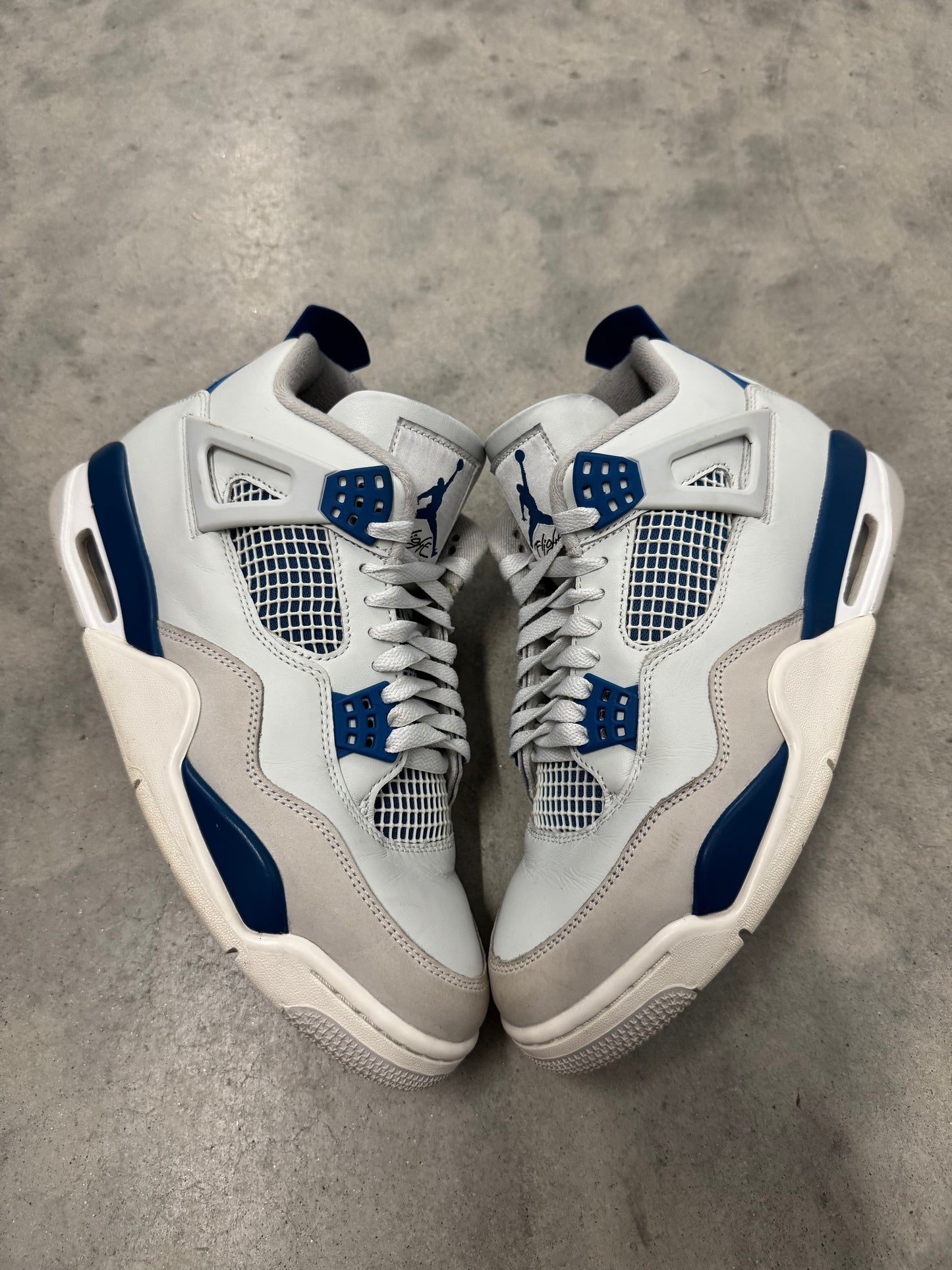 JORDAN 4 “ Military Blue “