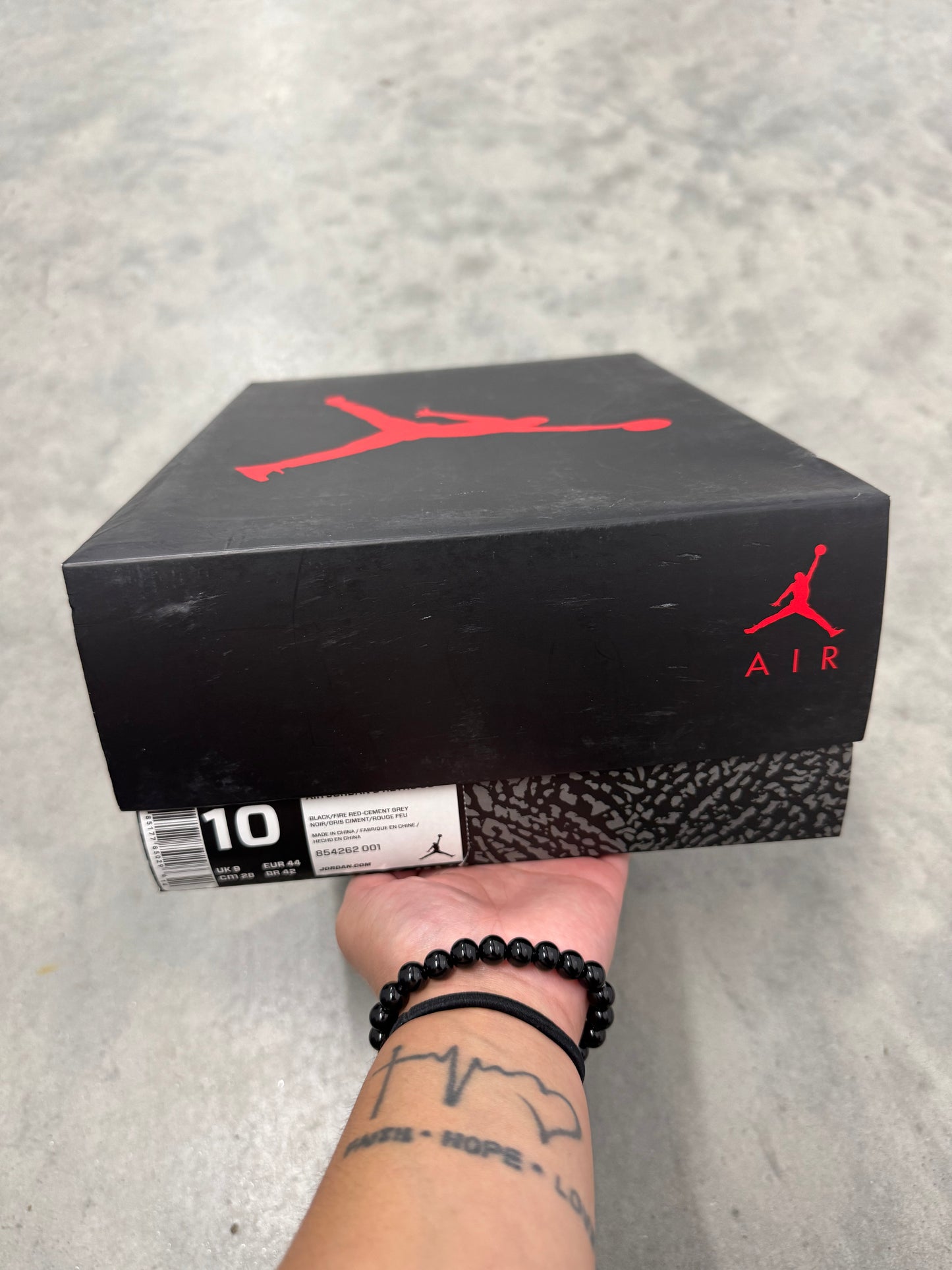 JORDAN 3 “ Black Cement “ ( 2018 )