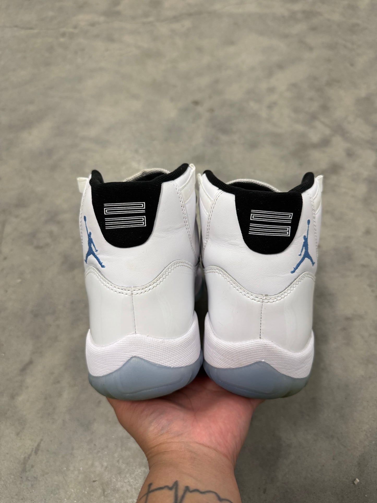 JORDAN 11 “ Legend Blue “