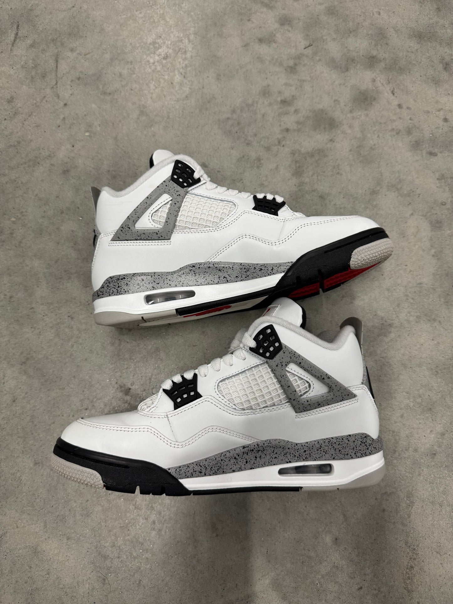 JORDAN 4 “ White Cement “ ( 2025 )