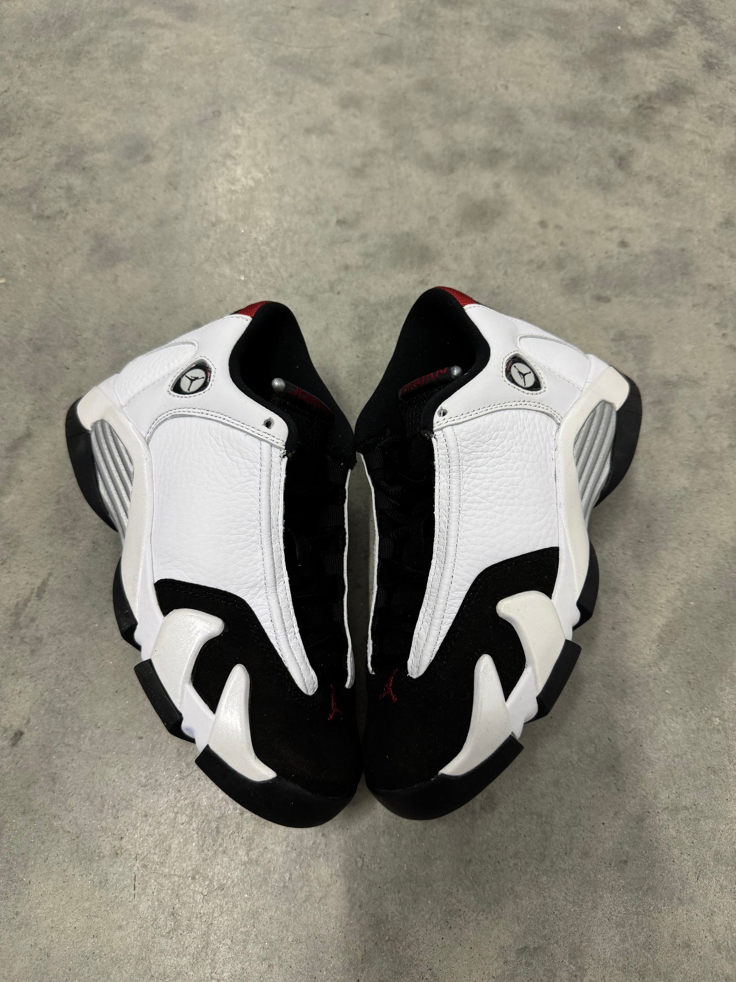JORDAN 14 “ Black Toe “