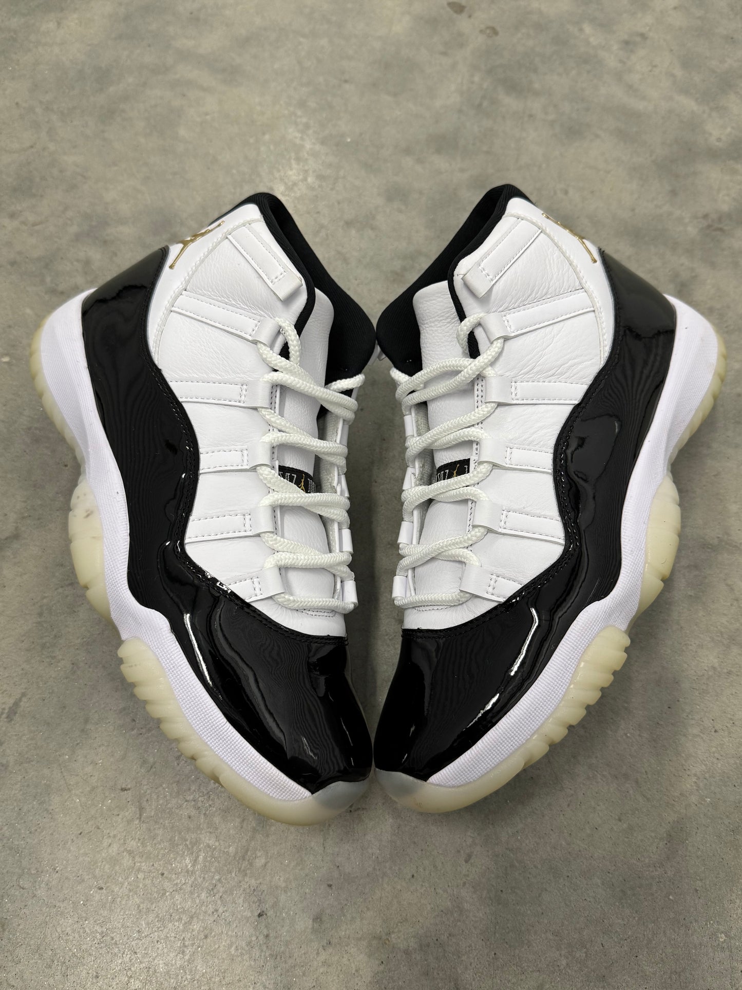 JORDAN 11 “ Defining Moments “
