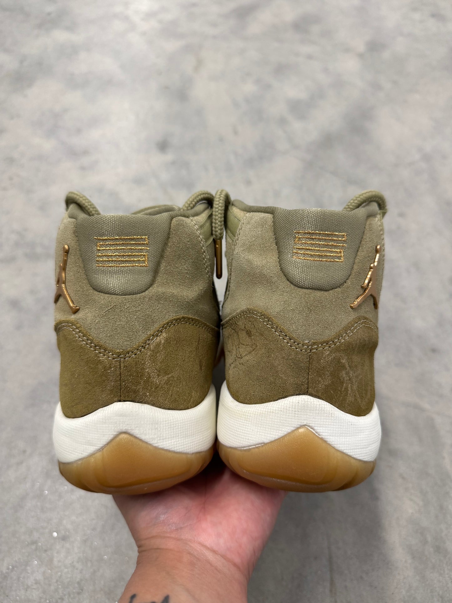 WMNS JORDAN 11 “ Olive Lux “