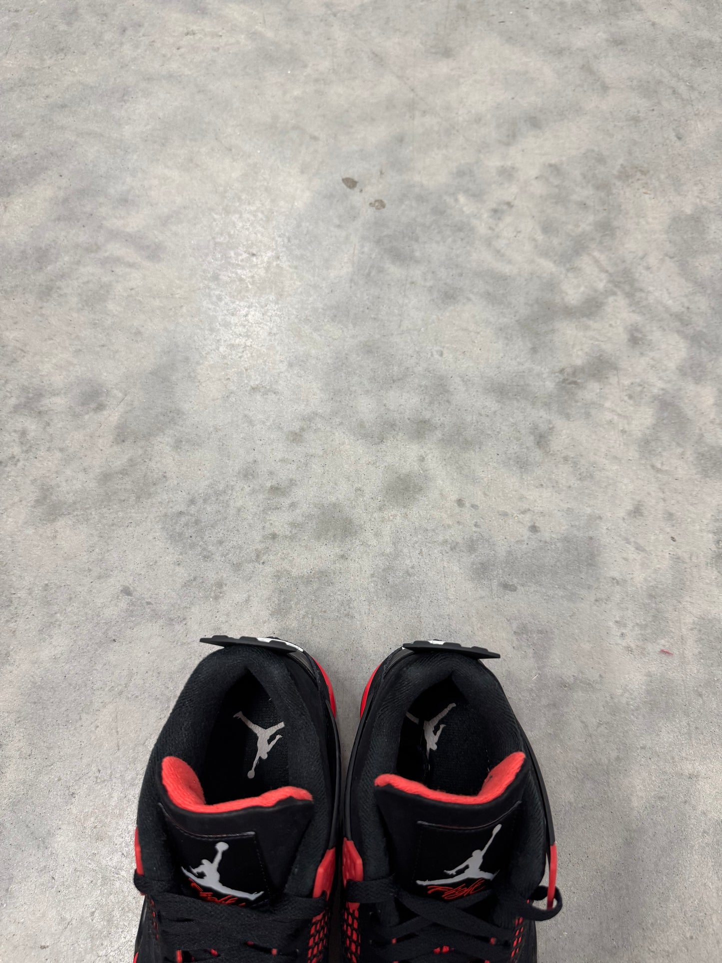 JORDAN 4 “ Red Thunder “