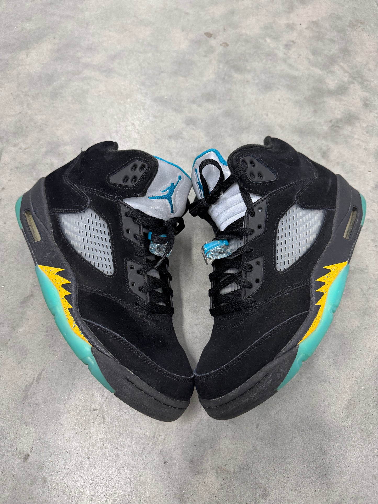 JORDAN 5 “ Aqua “