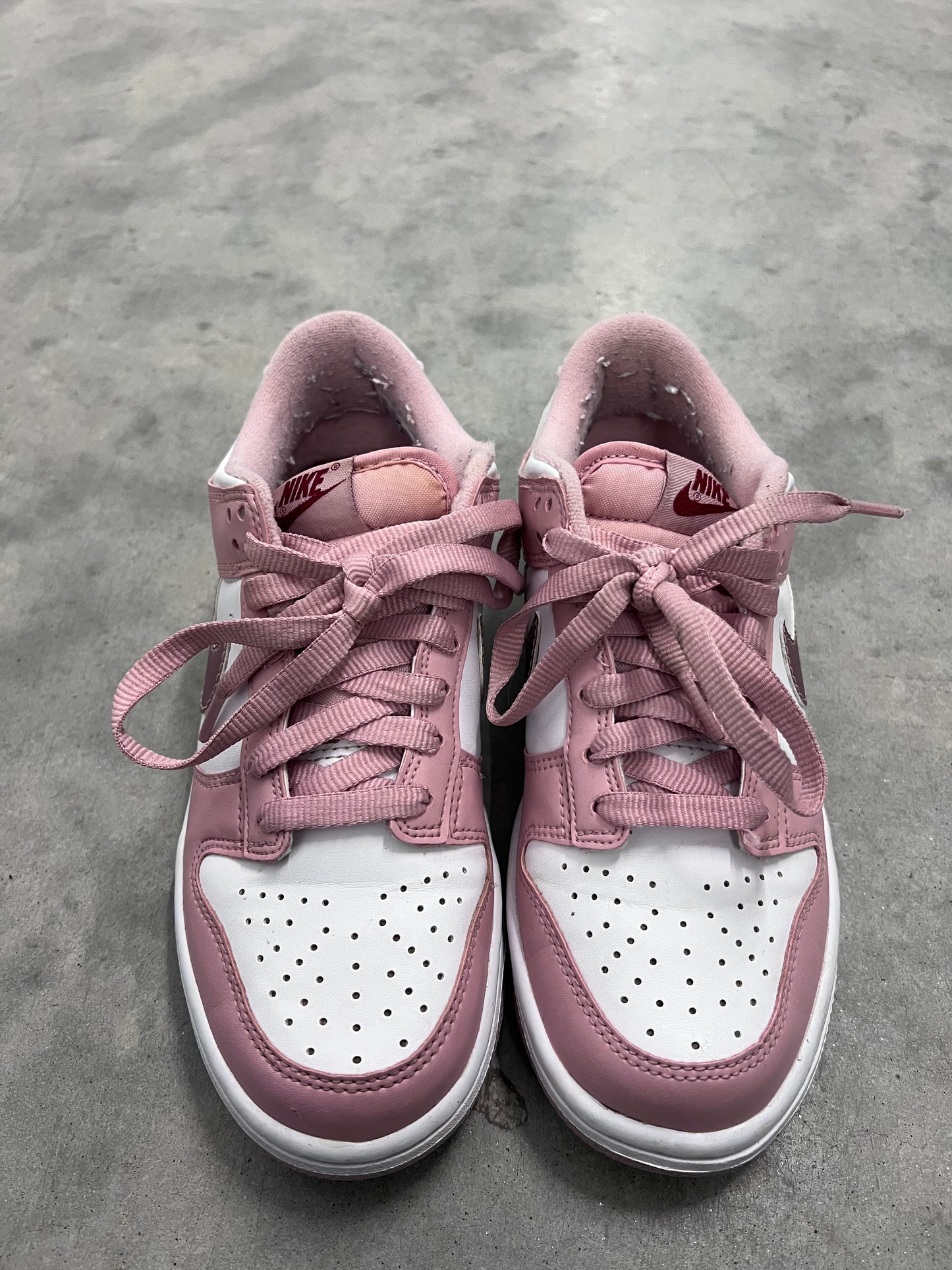 Dunk Low "Pink Glaze/White/Pomegranate"