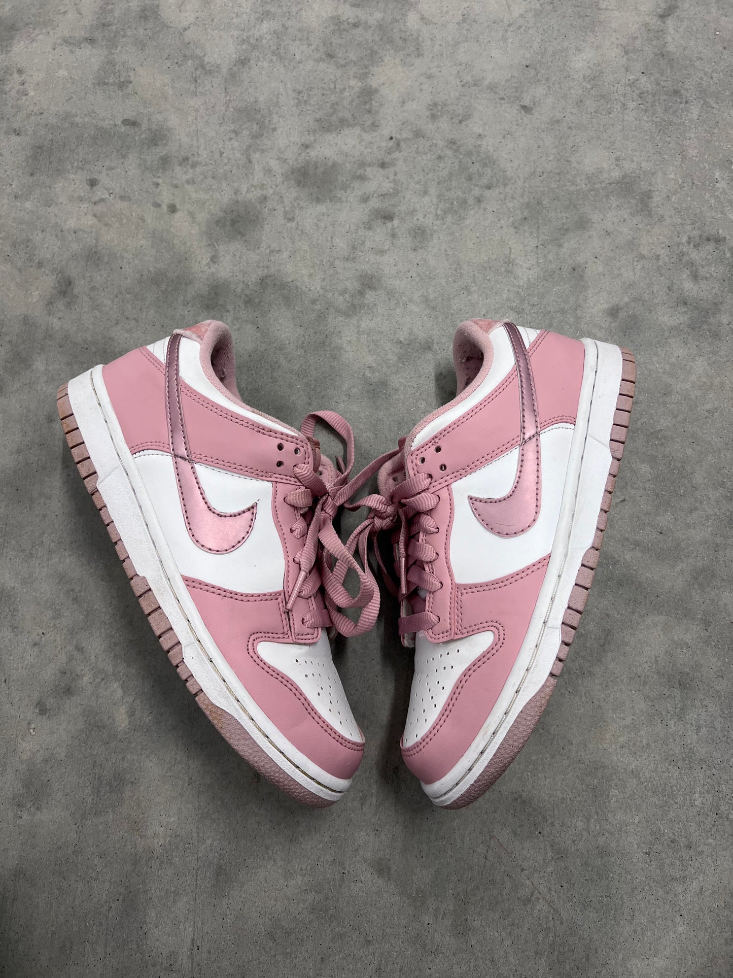 Dunk Low "Pink Glaze/White/Pomegranate"