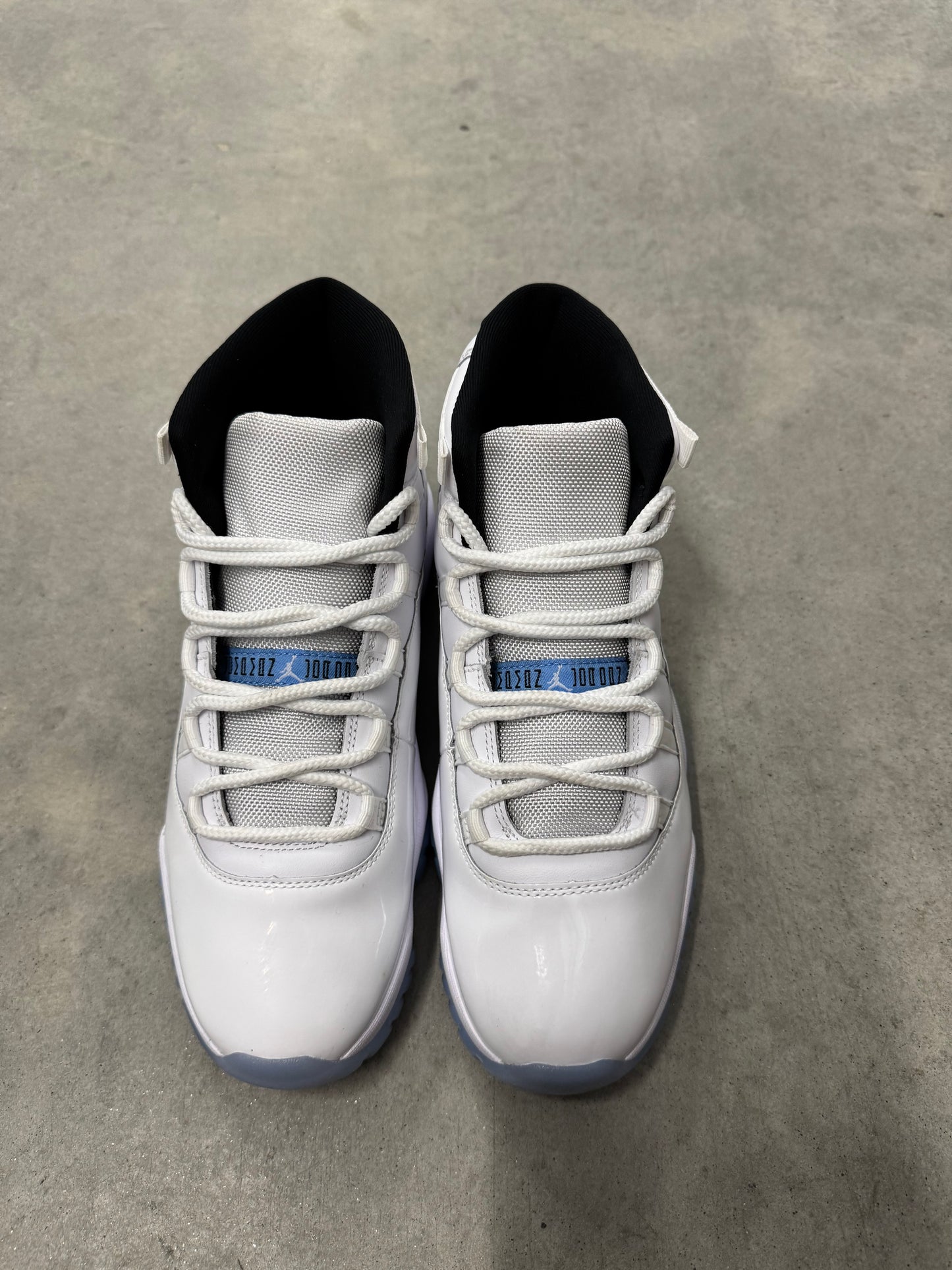 JORDAN 11 “ Legend Blue “