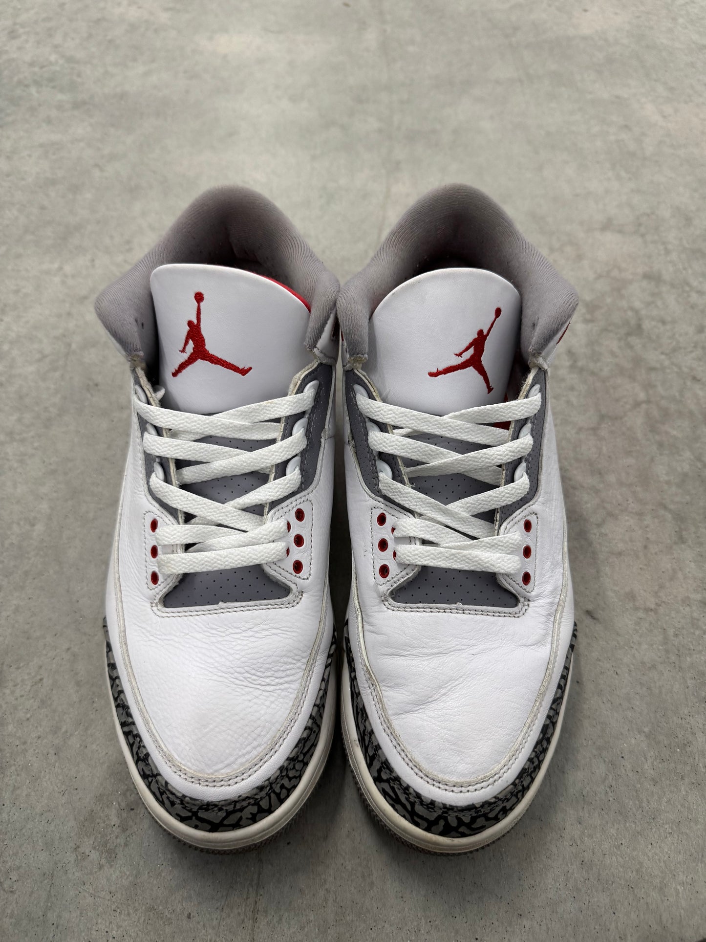 JORDAN 3 “ Fire Red “