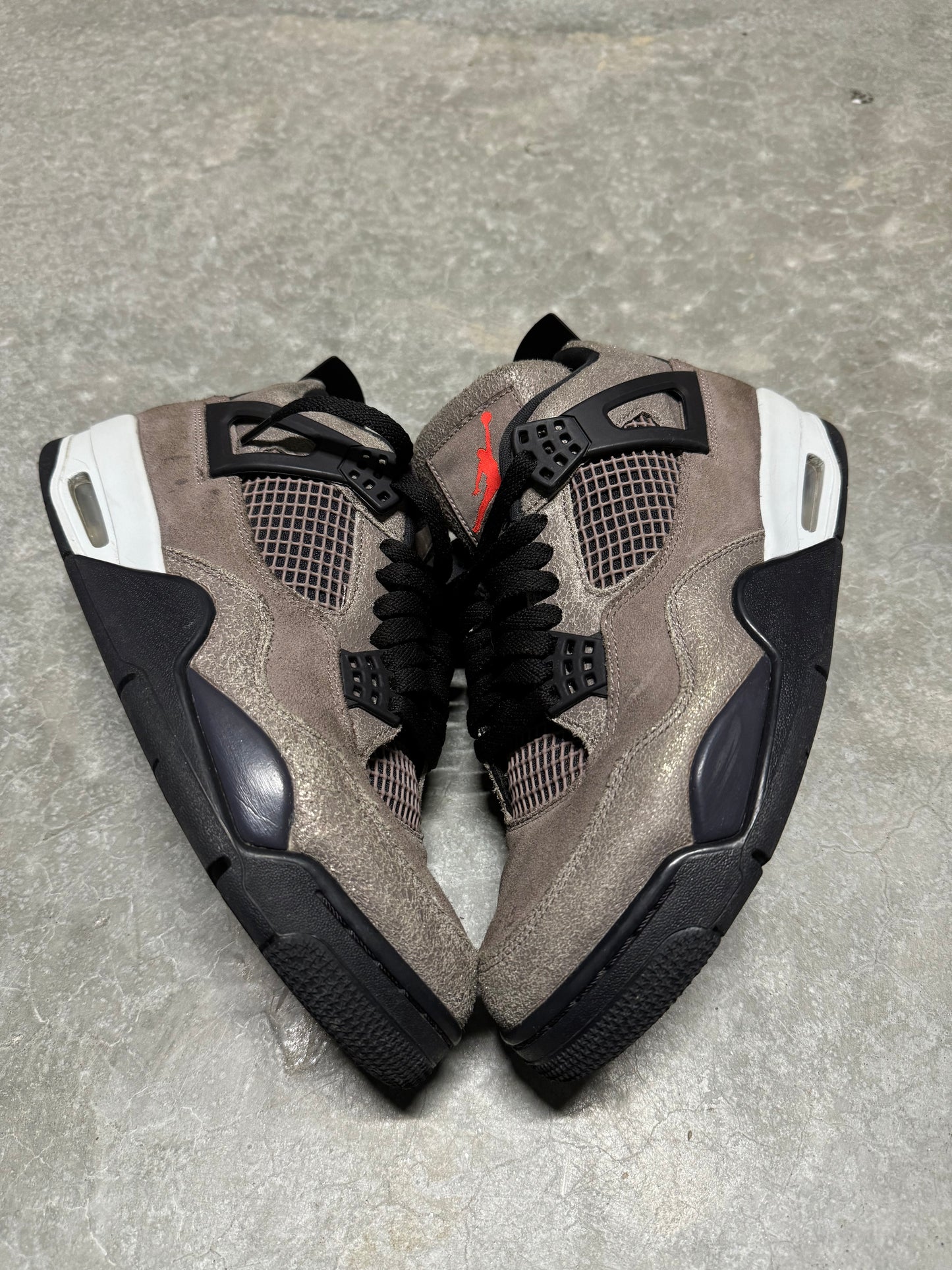 JORDAN 4 “ Taupe Haze “