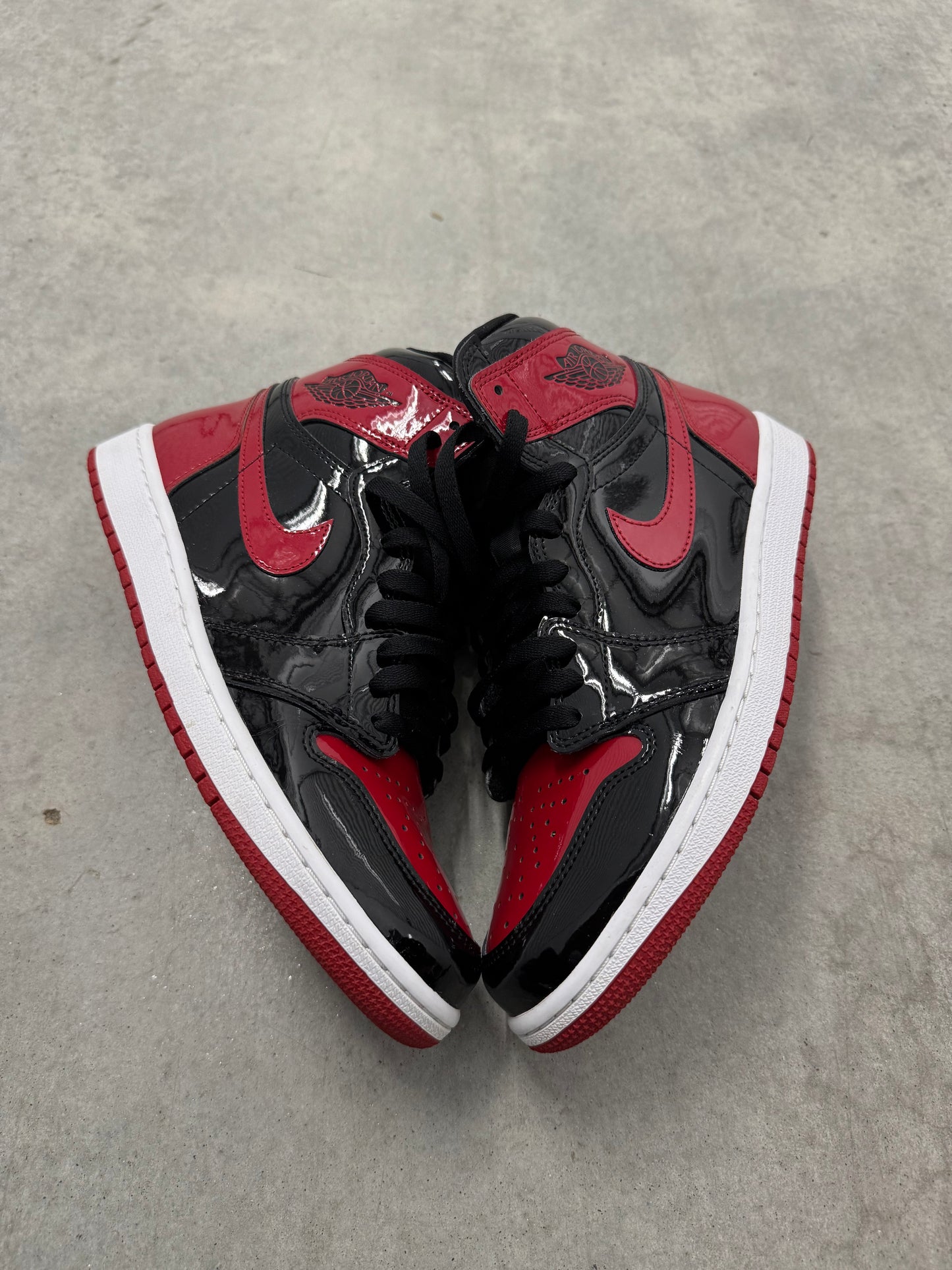 JORDAN 1 “ Patent Bred “