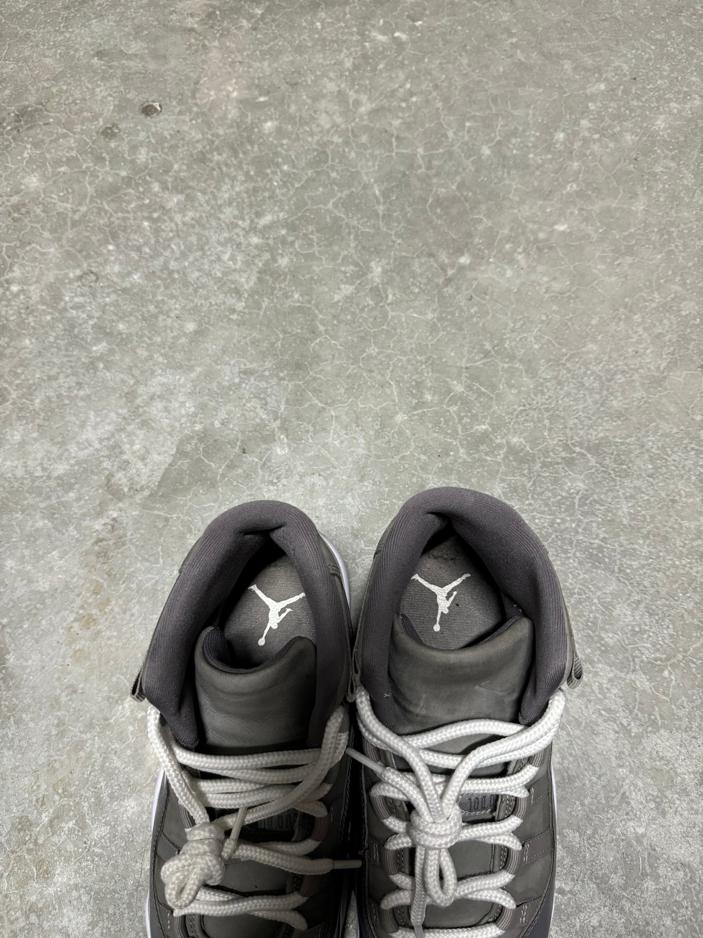 JORDAN 11 “ Cool Grey “