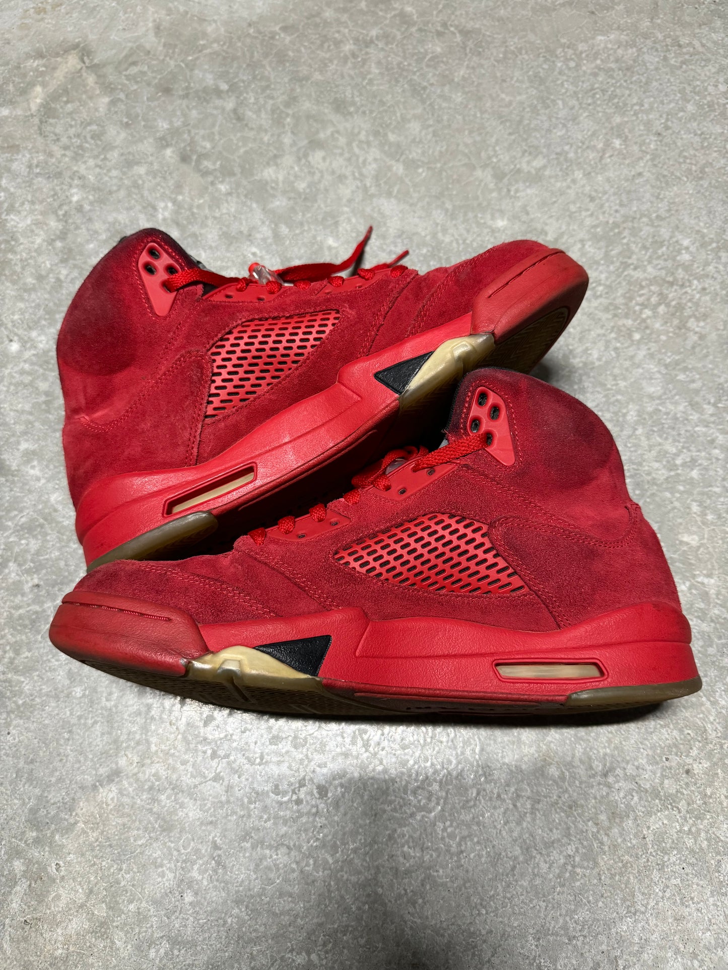 JORDAN 5 “ Red suede “