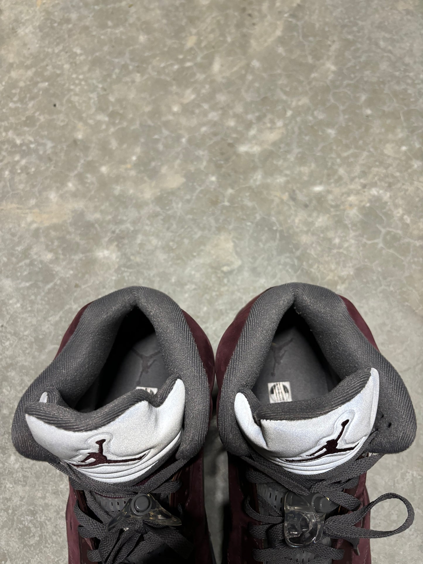 JORDAN 5 “ burgundy “