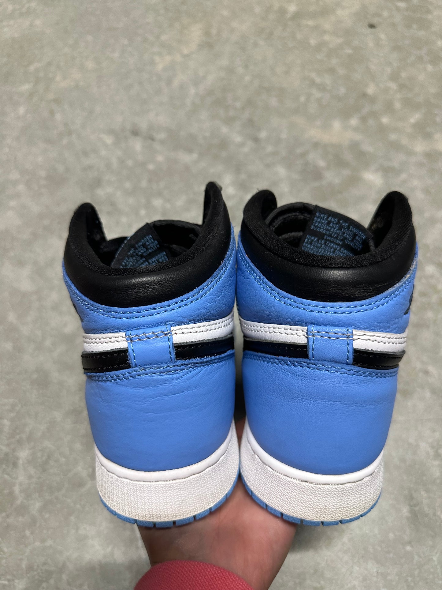 JORDAN 1 “ unc “