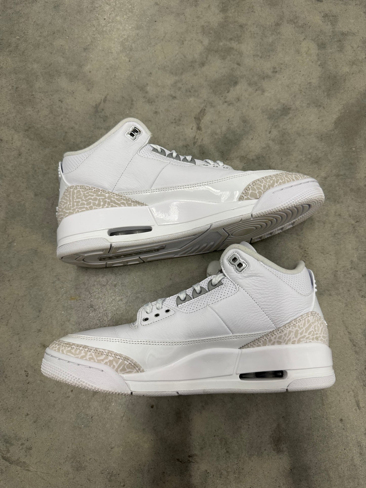 JORDAN 3 “ Pure Money “