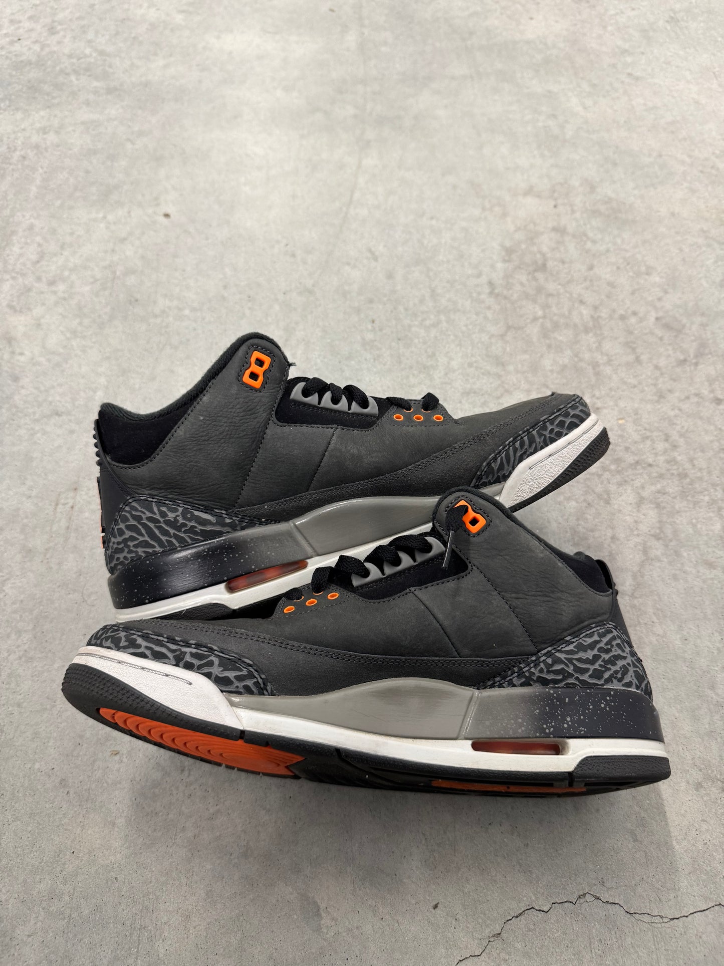 JORDAN 3 “ Fear “