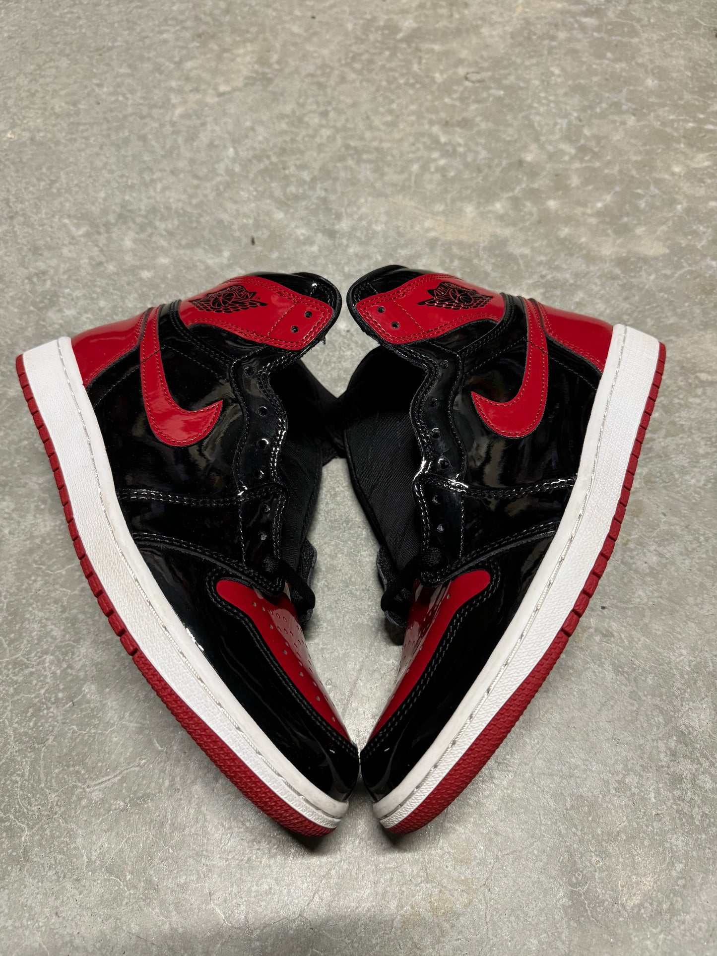 JORDAN 1 “ Patent Bred “