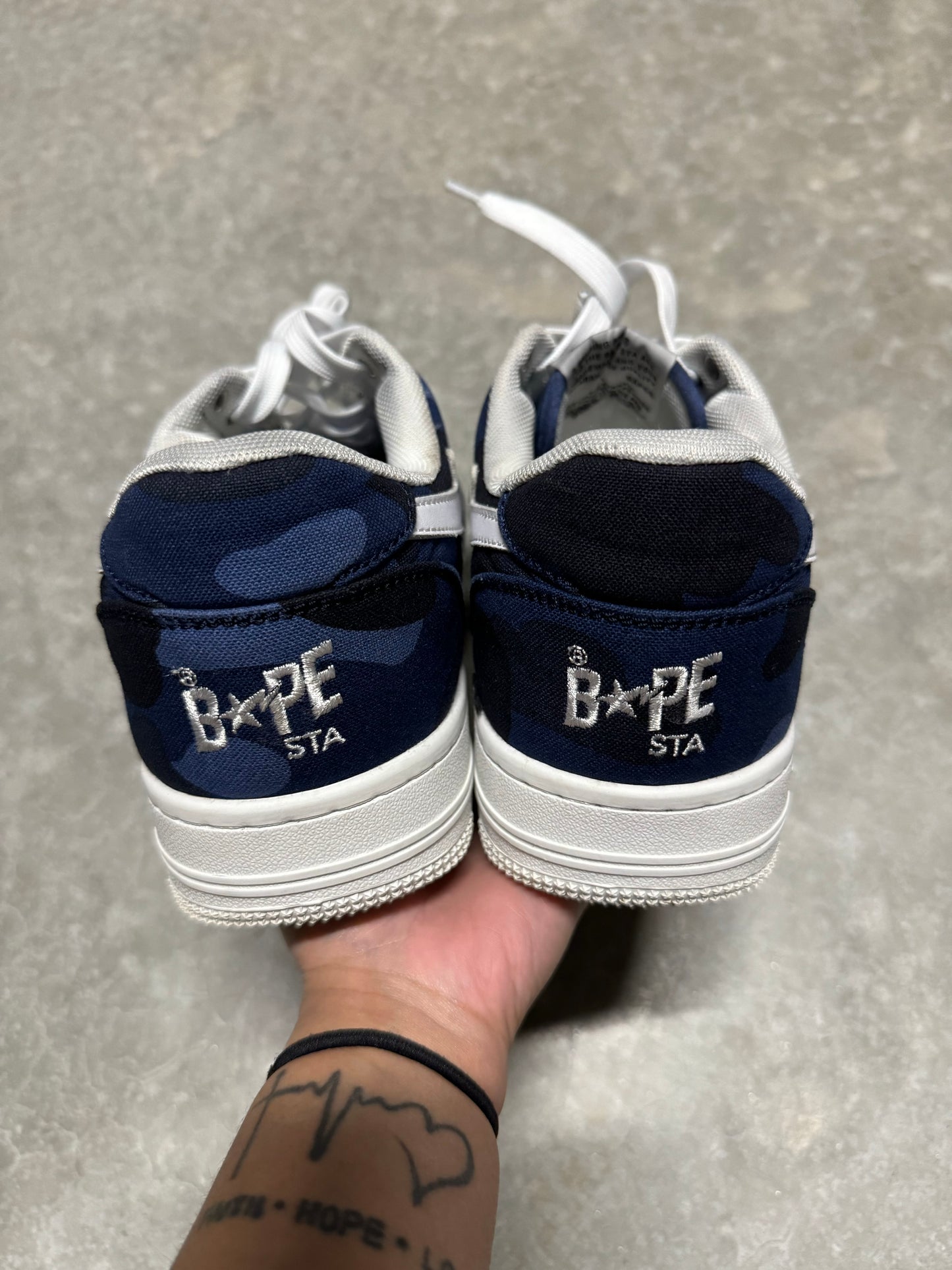 BAPESTA “ Navy Camo “