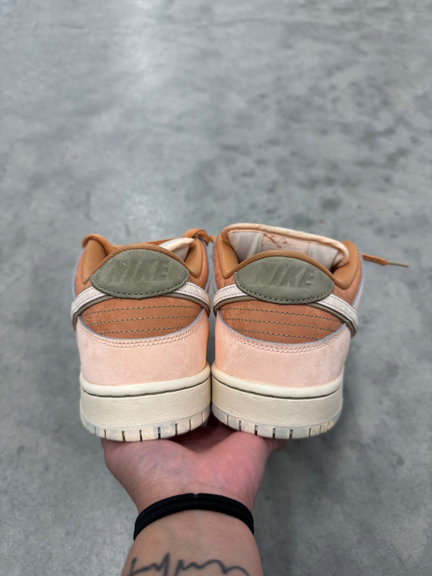 NIKE DUNK LOW SB “ Trocadéro Gardens “