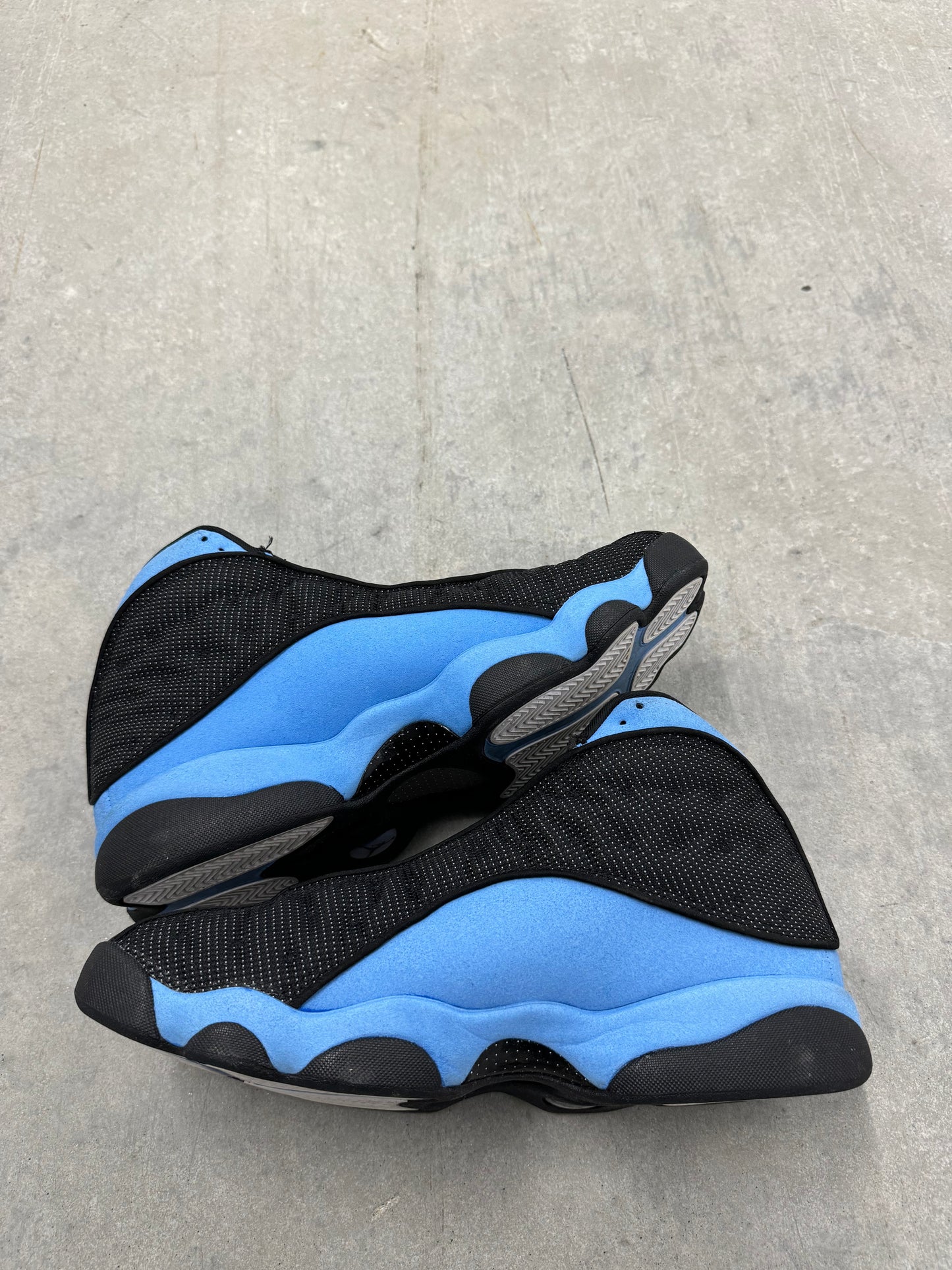 JORDAN 13 “ Black University Blue “