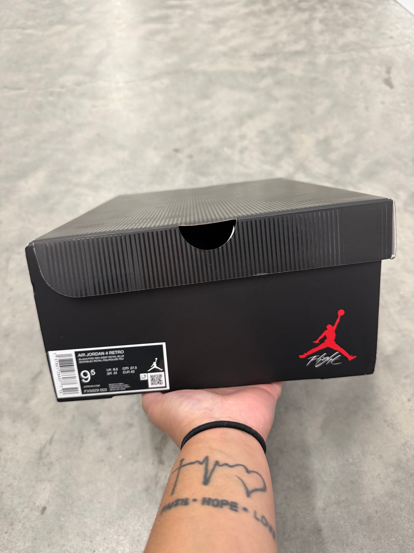 JORDAN 4 “ Rare Air “