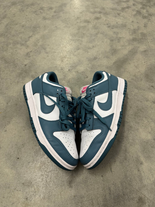 NIKE DUNK LOW “ Noise Aqua “