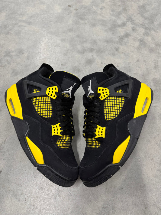 JORDAN 4 “ Thunder “