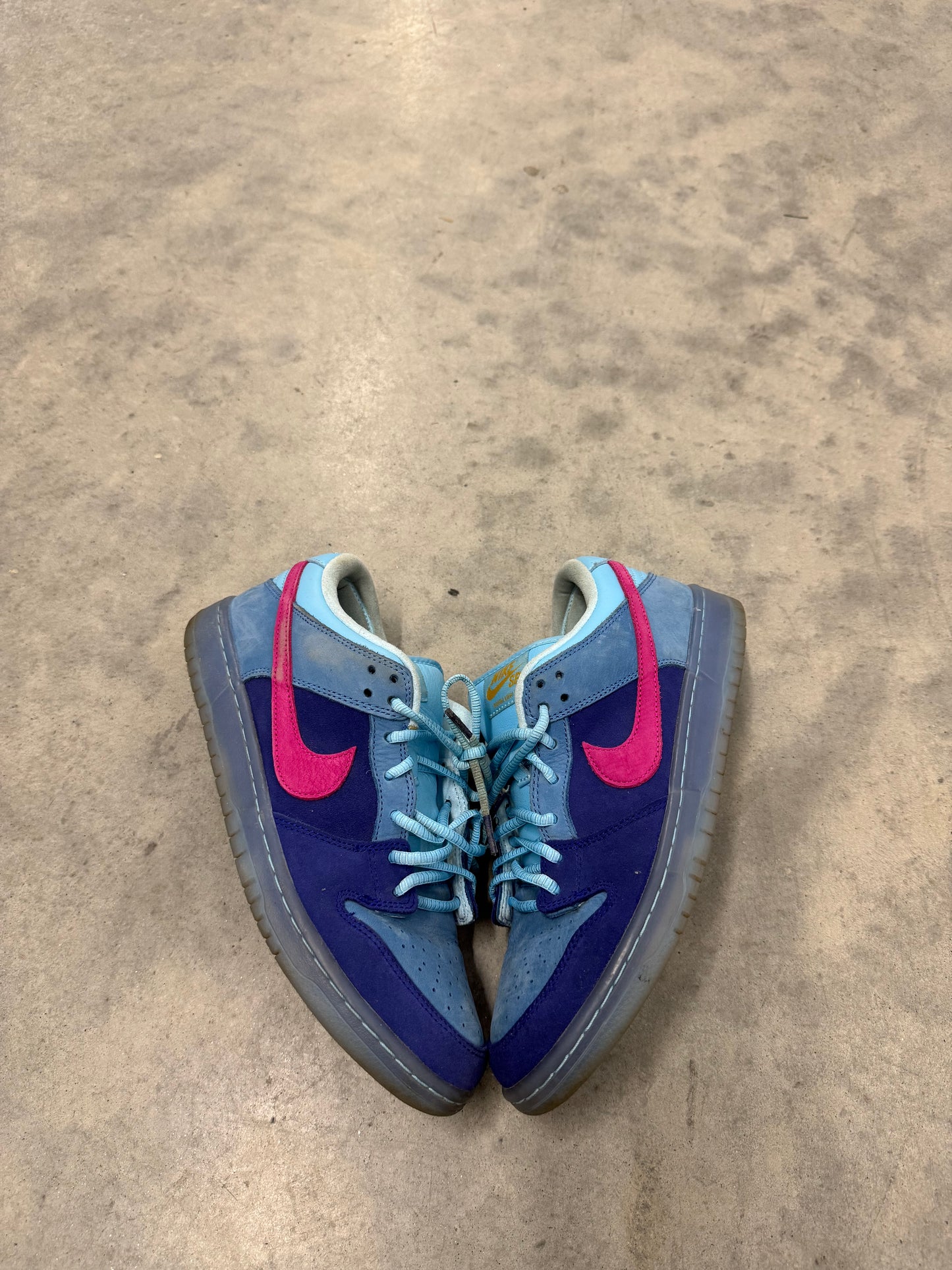 RUN THE JEWELS NIKE SB DUNK LOW “ 4/20 “