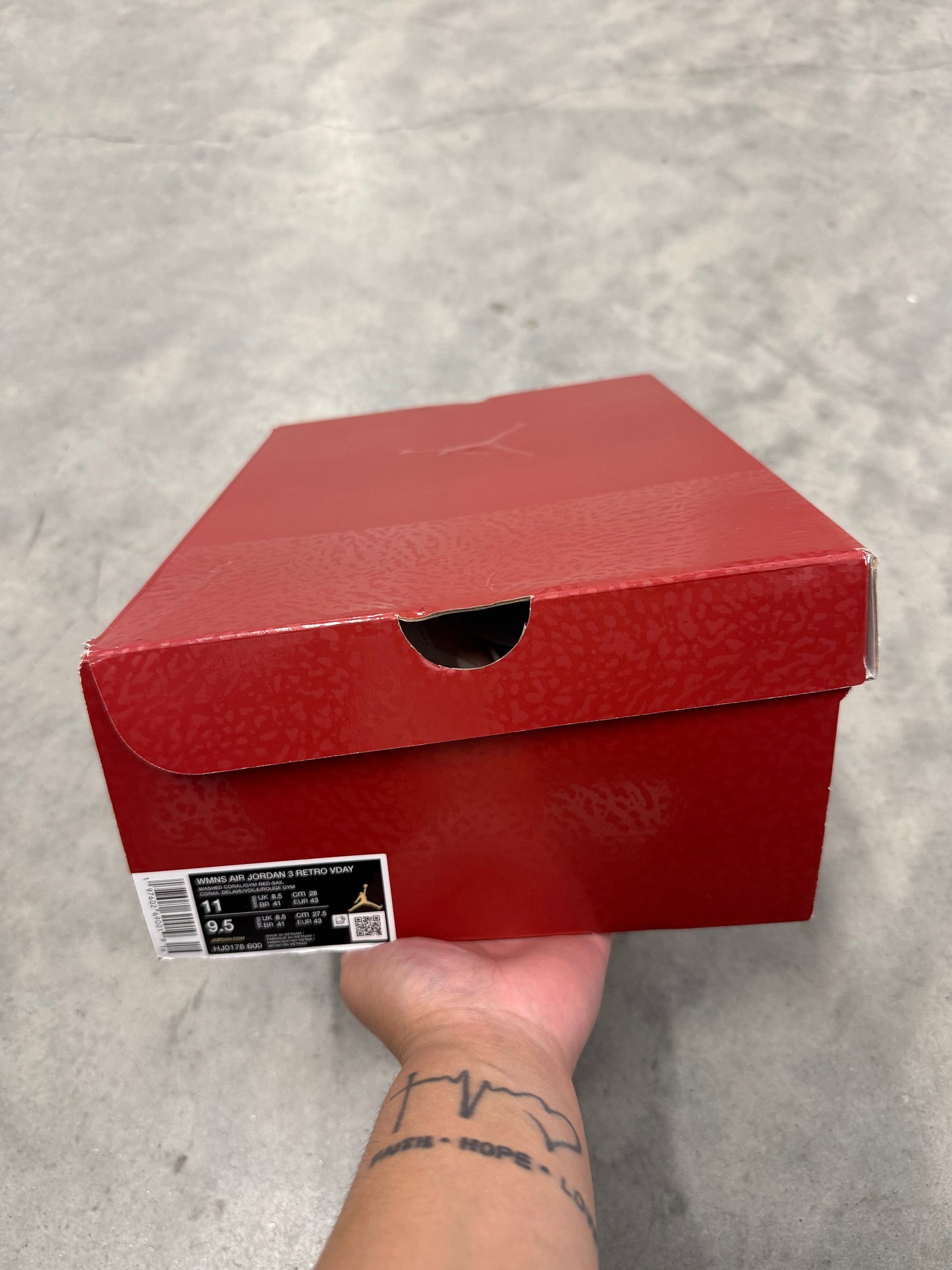 JORDAN 3 “ Treat Yourself “