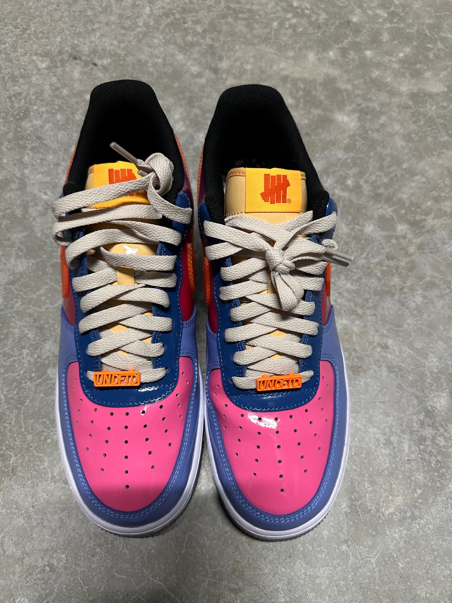 AIR FORCE 1 UNDEFEATED “ total orange “