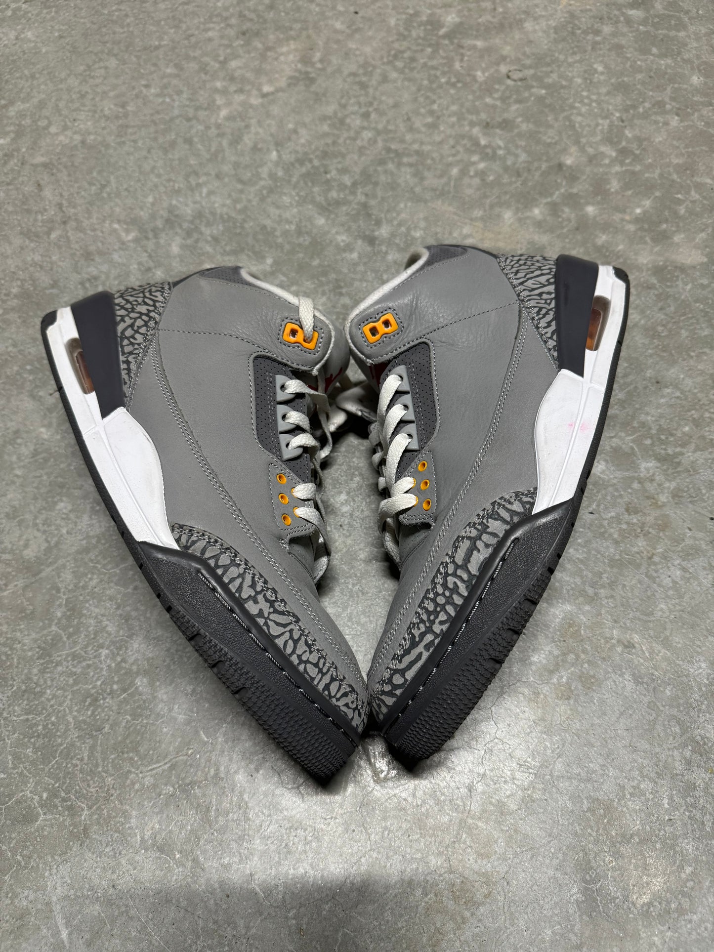 JORDAN 3 “ Cool Grey “