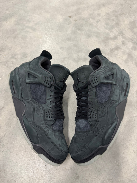 KAWS JORDAN 4 “ Black “