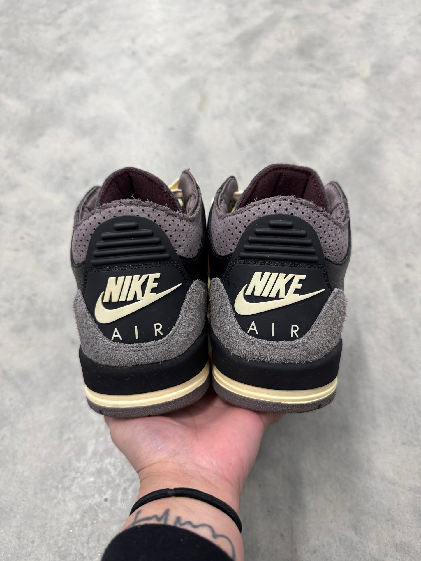 JORDAN 3 A MA MANIÉRE “ While You Were Sleeping “