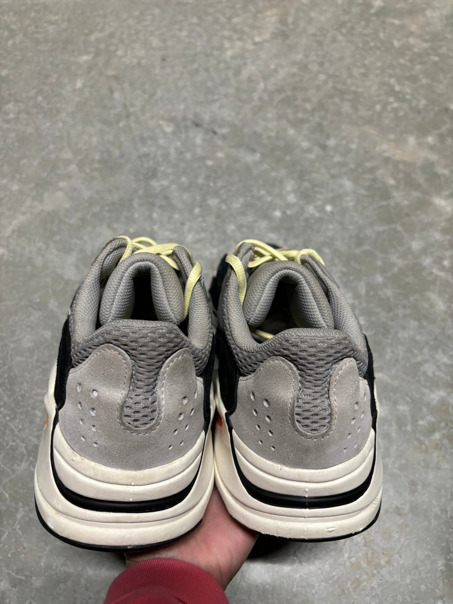 YEEZY 700 “ wave runner “