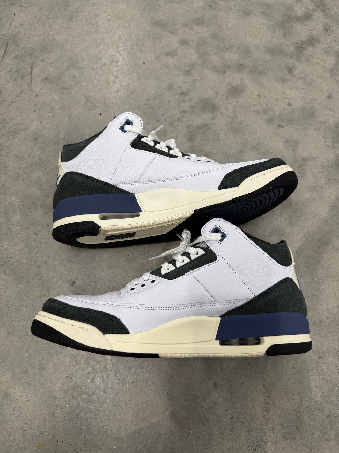 A MA MANIÉRE JORDAN 3 “ For the Love “