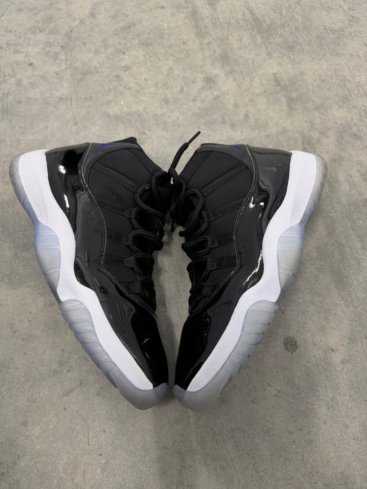 JORDAN 11 “ Space Jam “